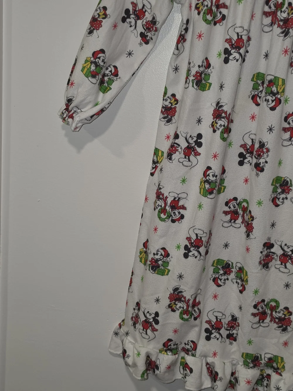 Disney Classic Girls' White Mickey Minnie Mouse Holiday Ruffle Nightgown Size 4 - Picture 3 of 6